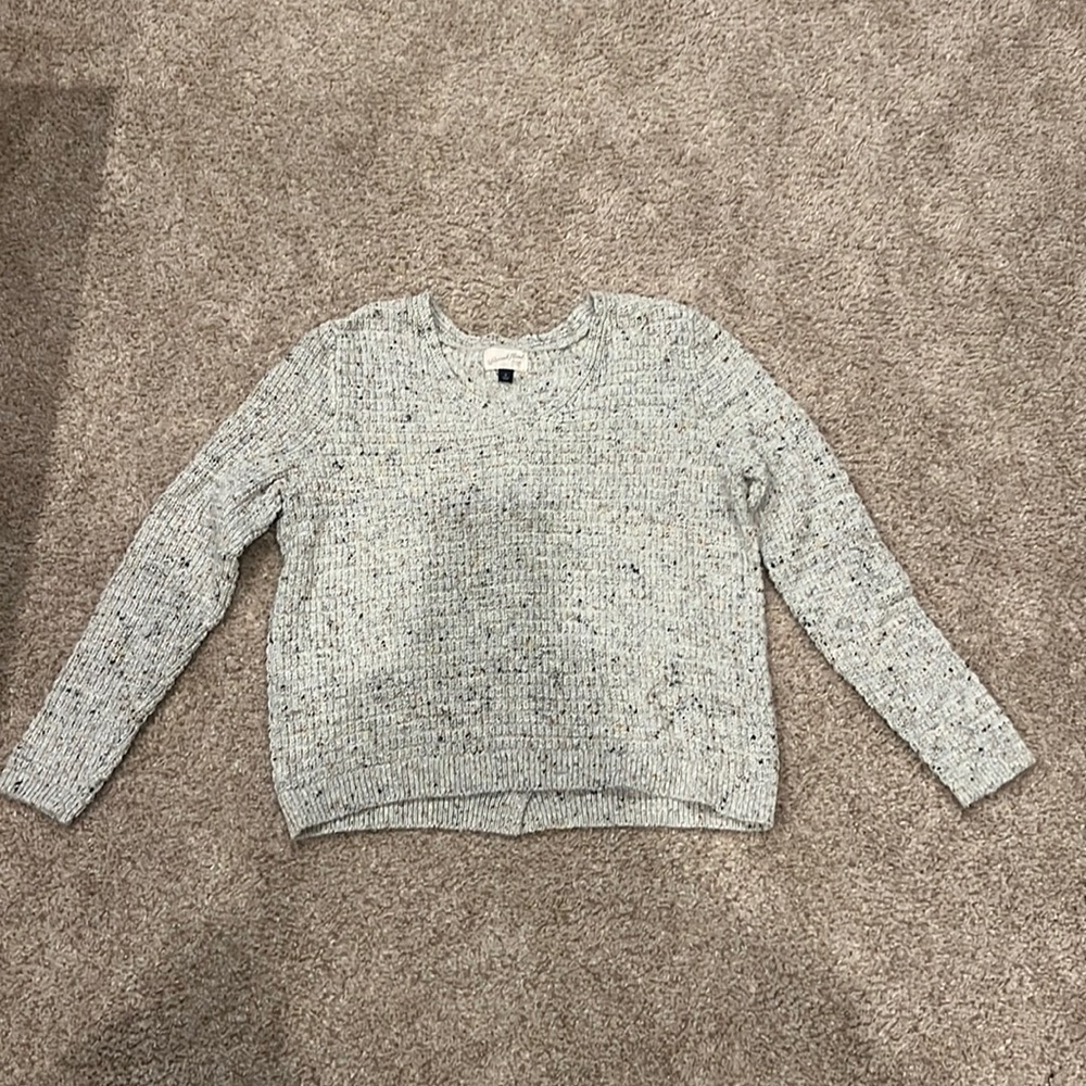Gray/multi colored scoop neck sweater from target. Size:M